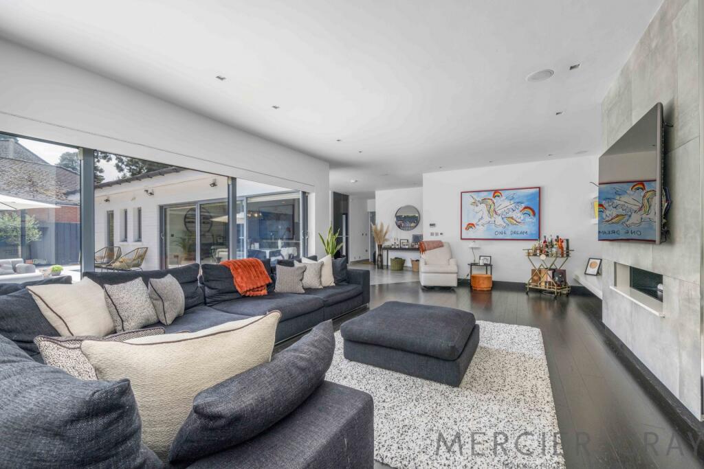 Additional image 3 of North Lodge, The Drive, Brookmans Park, AL9