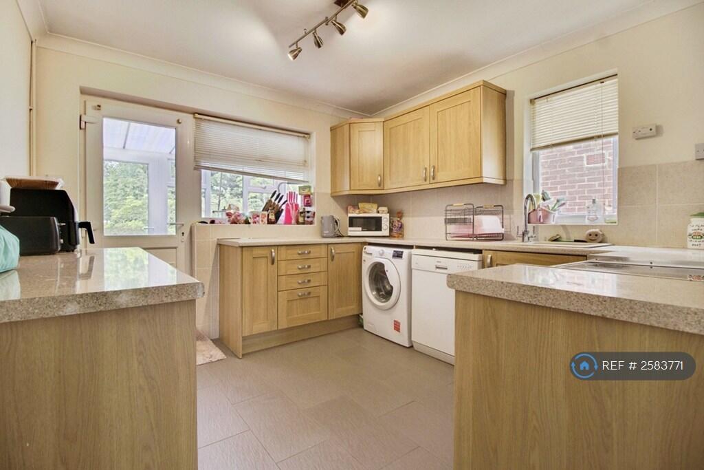 Additional image 2 of Westland Drive, Brookmans Park, Hatfield, AL9