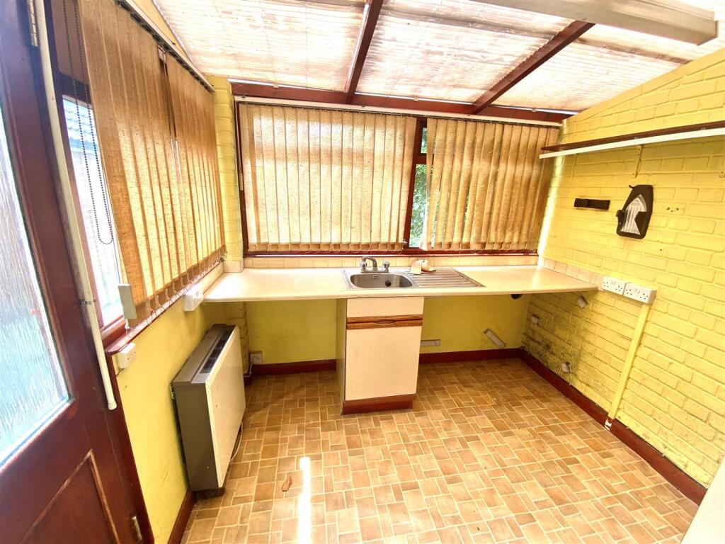 Additional image 5 of Twysdens Terrace, Welham Green