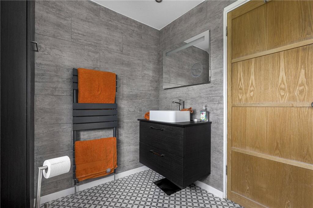 Additional image 18 of Digswell Park Road, Welwyn Garden City, Hertfordshire, AL8