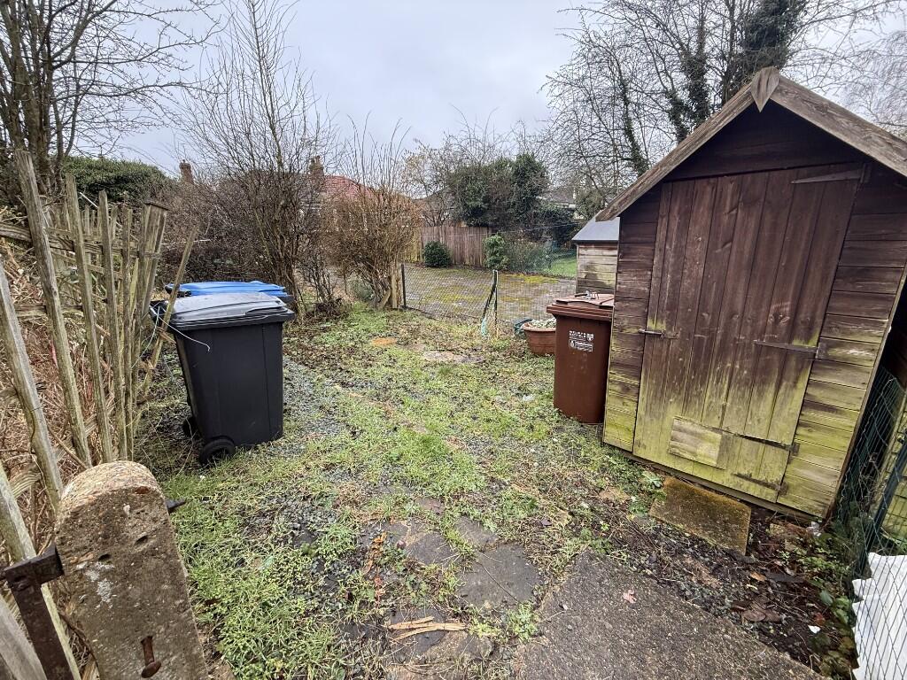 Additional image 8 of Station Close, AL9