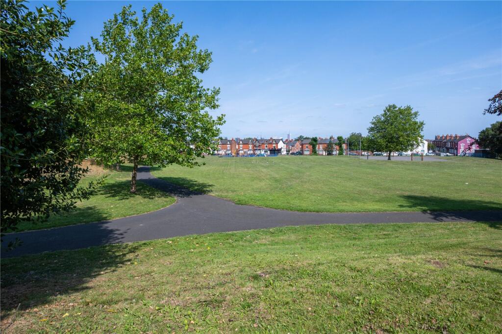 Additional image 25 of Birchwood Crescent, Balsall Heath, Birmingham, B12