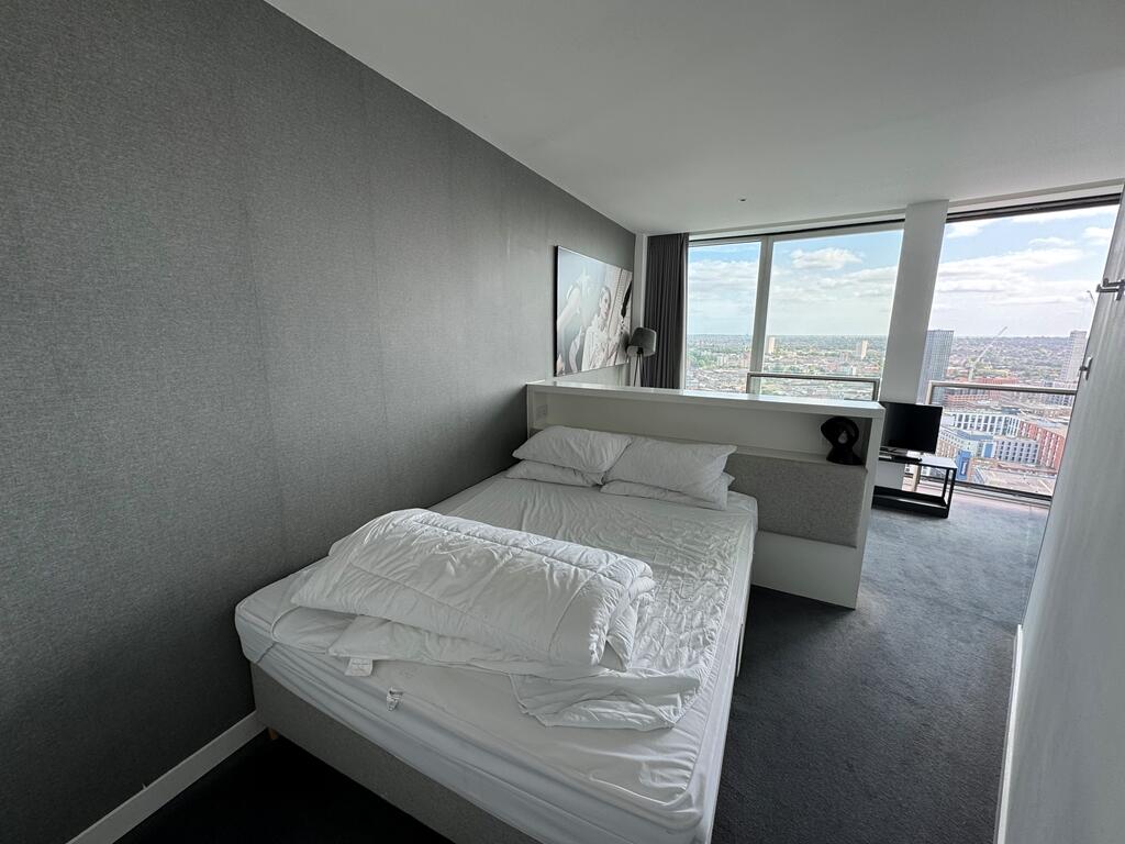 Additional image 4 of 19TH Floor Rotunda Studio