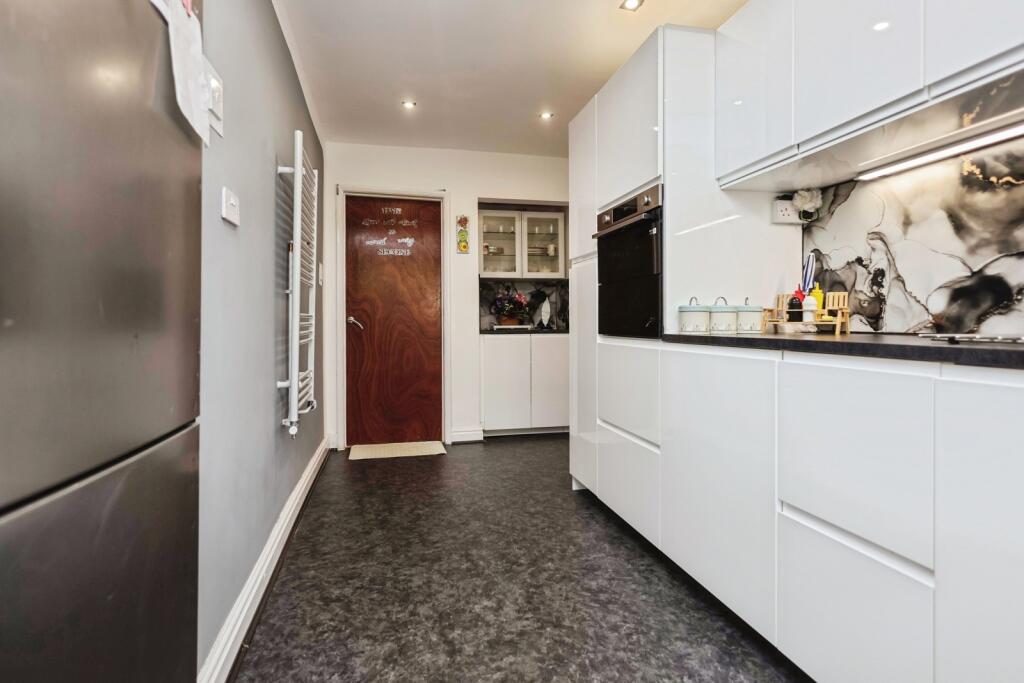 Additional image 7 of Stoneyford Grove, Birmingham, West Midlands, B14