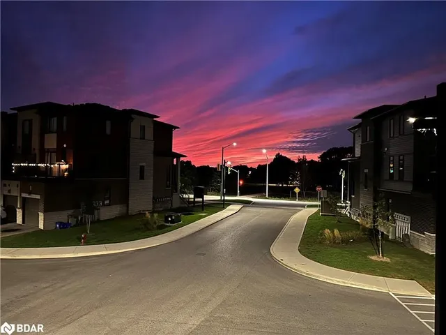 Additional image 23 of 590 North Service Rd Unit 113