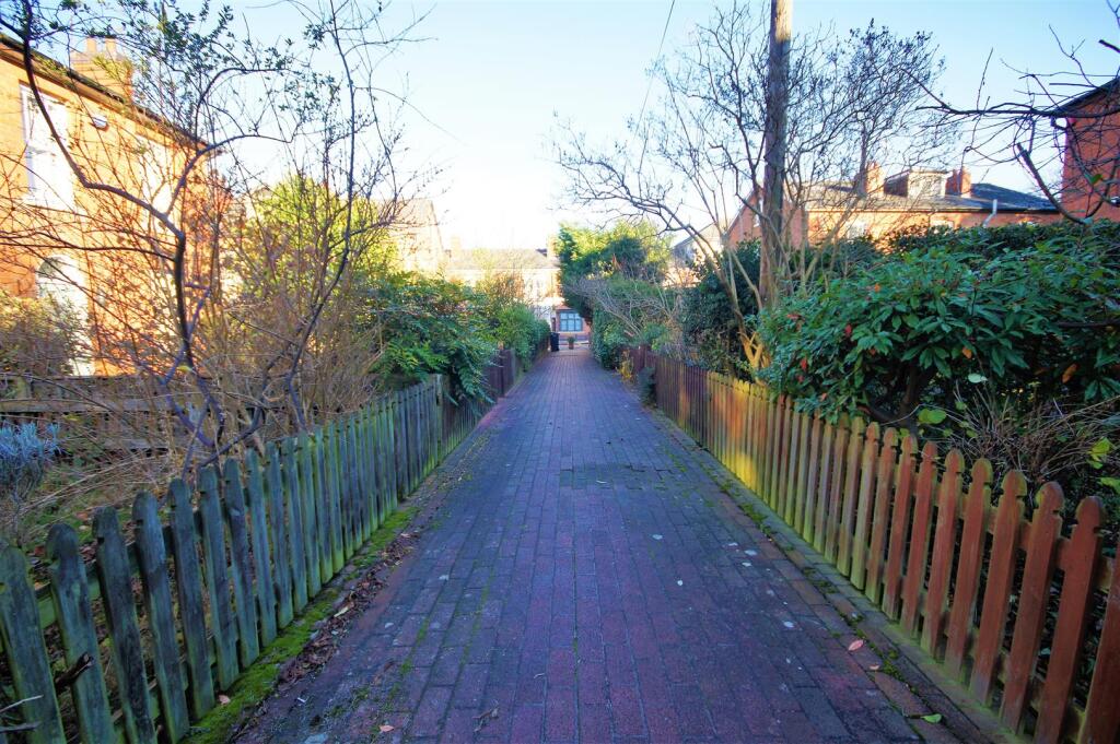 Additional image 15 of Laburnum Grove, Birmingham