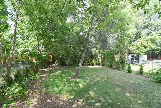 Additional image 35 of 136 Glen Rd