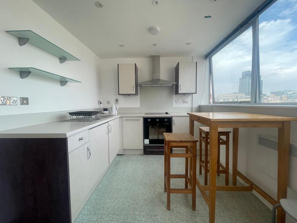 Additional image 8 of Suffolk Street Queensway