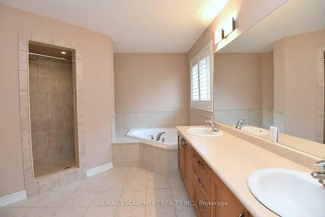 Additional image 35 of 152 TOLLGATE Dr