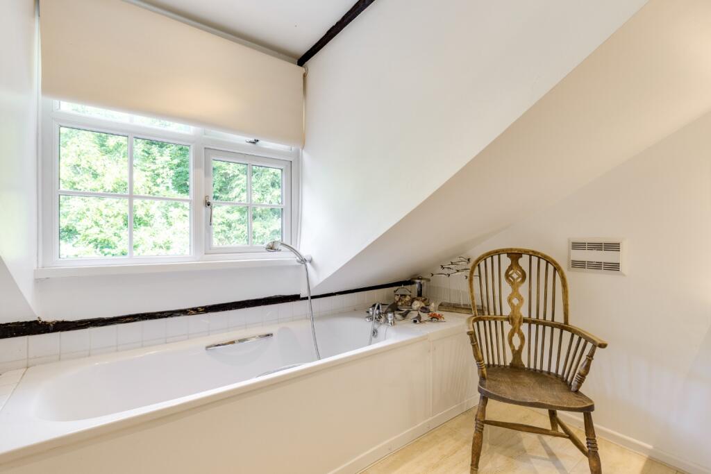 Additional image 37 of Cromer Hyde Lane, Lemsford, Welwyn Garden City, Hertfordshire, AL8 7XE
