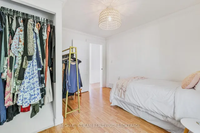 Additional image 29 of 32 Mountain Park Ave