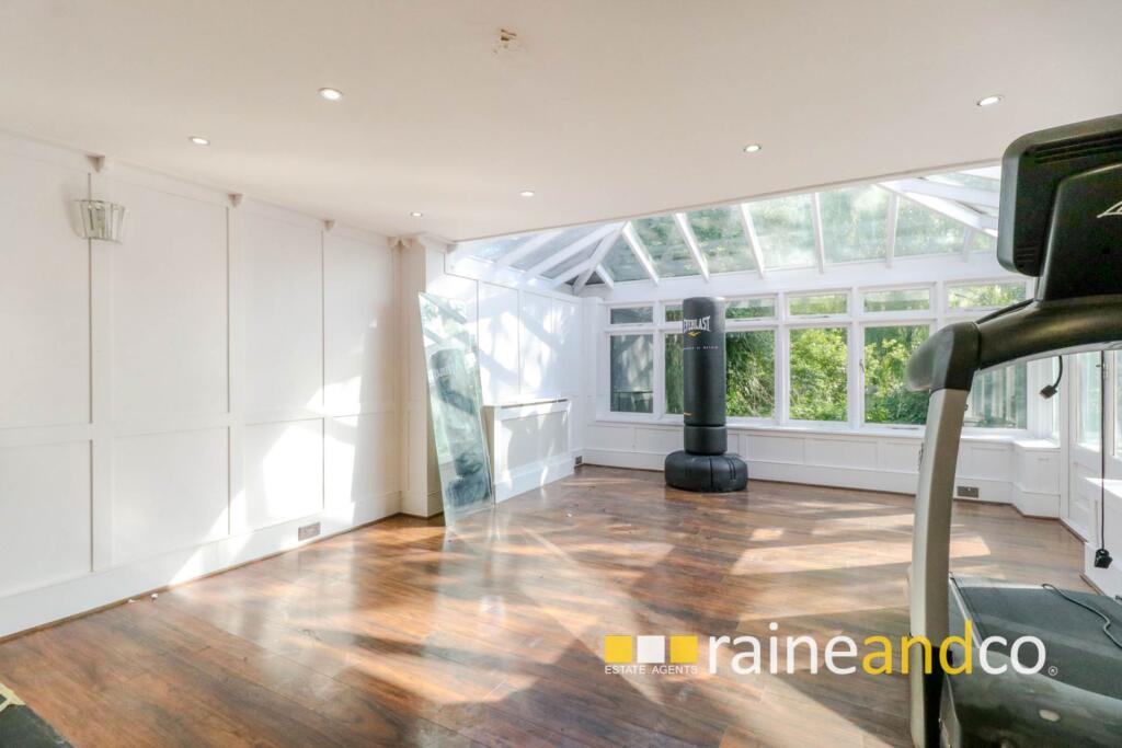 Additional image 50 of Great North Road, Bell Bar, Brookmans Park