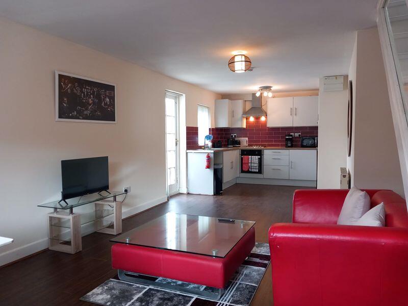 Additional image 5 of 2, 33A High Street, Kings Heath B14 7BB