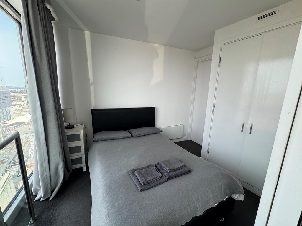 Additional image 3 of Rotunda 1 Bed