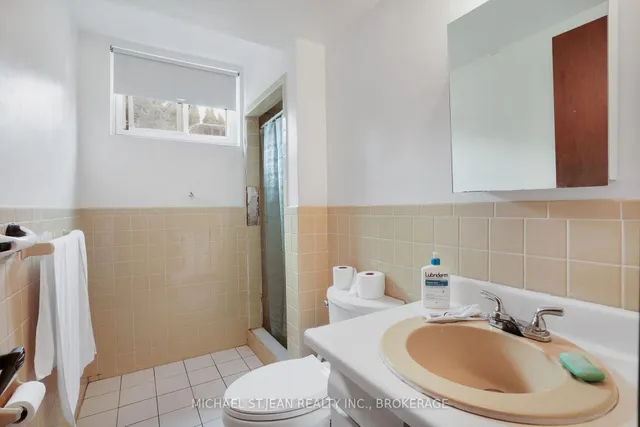 Additional image 32 of 72 Eastbury Dr