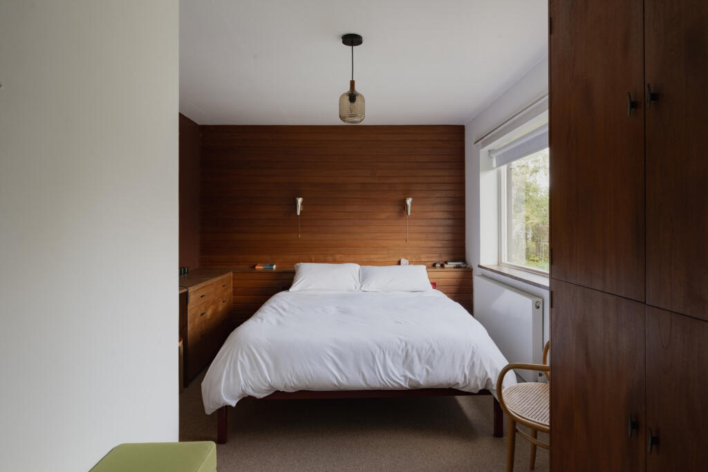 Additional image 22 of The Holdings, The Ryde, Hatfield, Hertfordshire