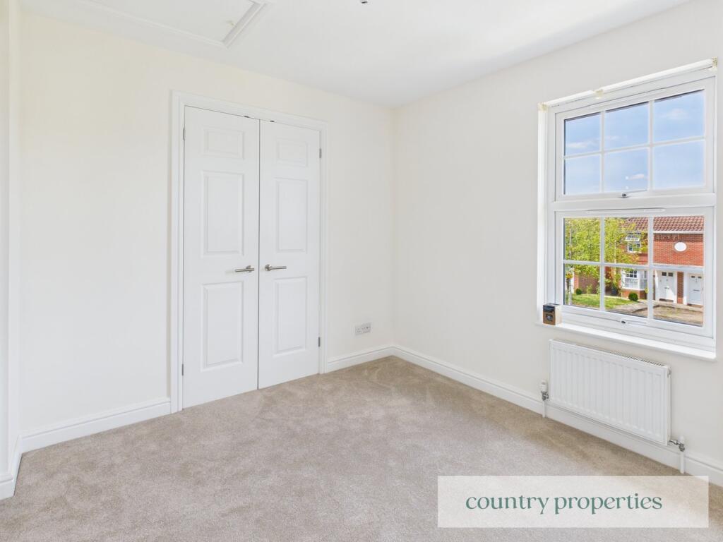Additional image 11 of Longcroft Gardens, Welwyn Garden City, AL8