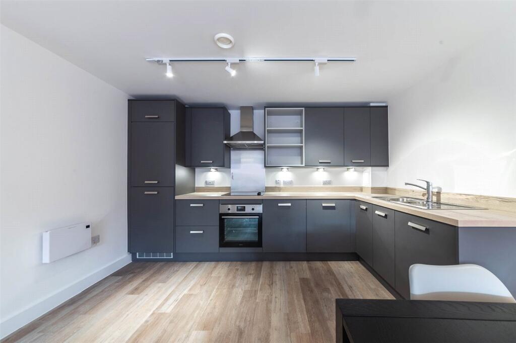 Digbeth Square, 92 Bradford Street, Digbeth, Birmingham, B12