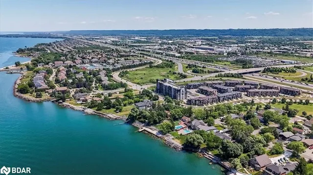 Additional image 46 of 590 North Service Rd Unit 113