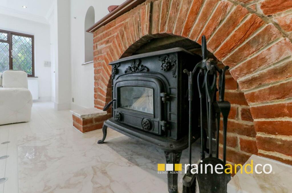 Additional image 28 of Great North Road, Bell Bar, Brookmans Park