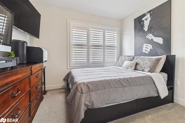 Additional image 35 of 590 North Service Rd Unit 113