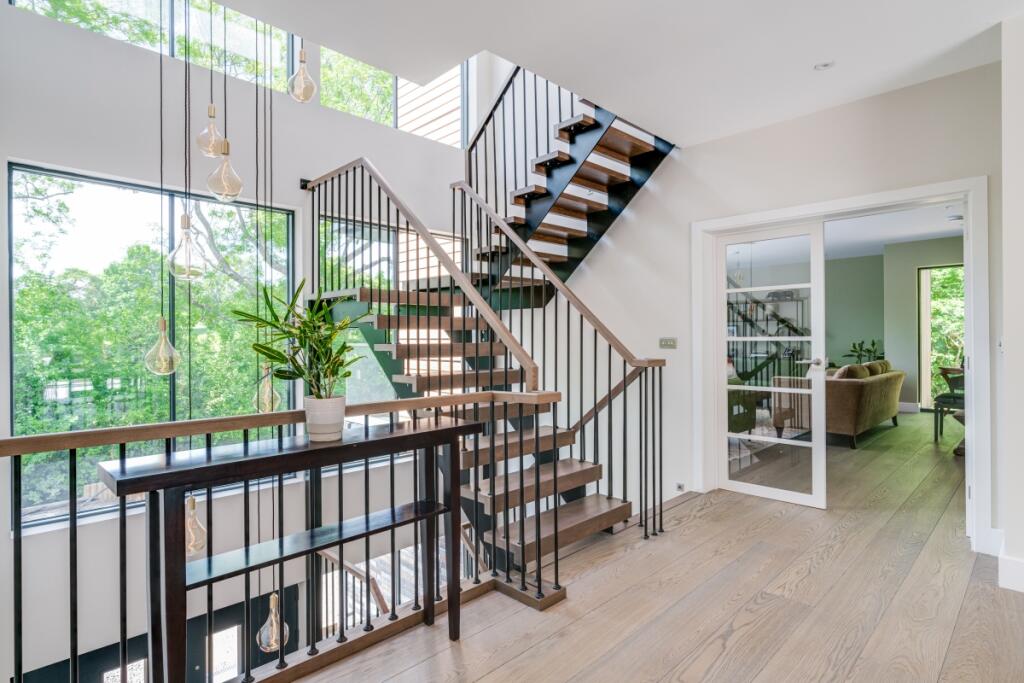 Additional image 22 of Brockswood Lane, Welwyn, AL8