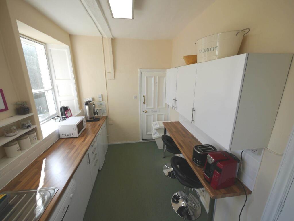 Additional image 14 of Great North Road, Hatfield