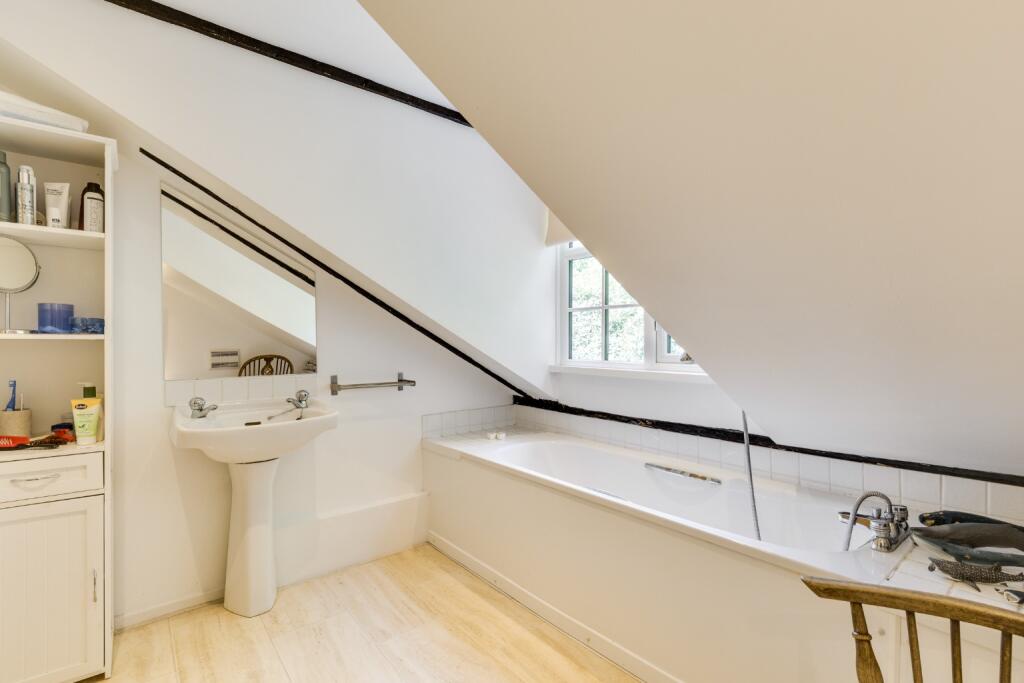 Additional image 38 of Cromer Hyde Lane, Lemsford, Welwyn Garden City, Hertfordshire, AL8 7XE