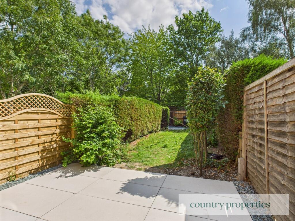 Additional image 15 of Longcroft Gardens, Welwyn Garden City, AL8