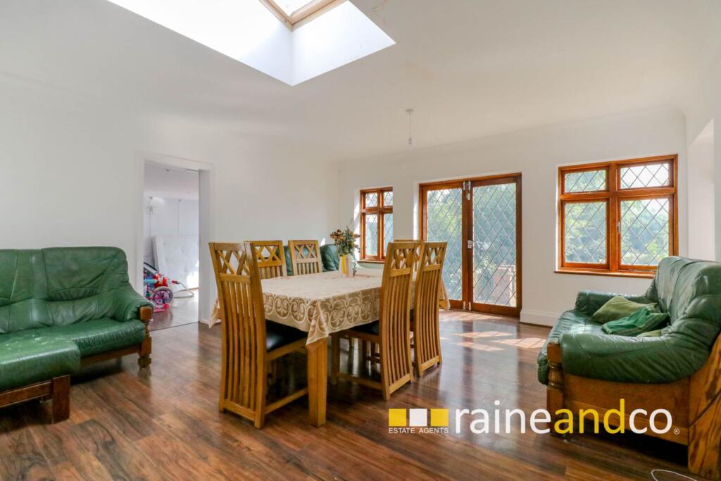 Additional image 11 of Great North Road, Bell Bar, Brookmans Park