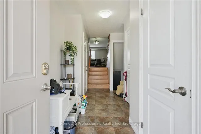 Additional image 24 of 85 Charleswood Cres