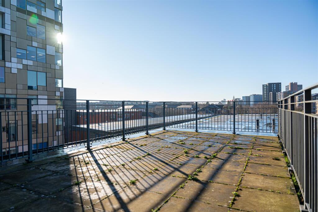Additional image 18 of 2 Bedroom Penthouse, Waterfront Walk, Birmingham