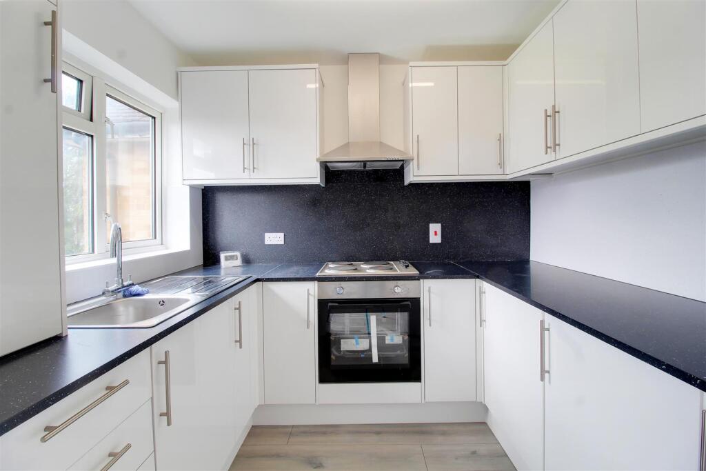 Additional image 13 of Station Close, Brookmans Park