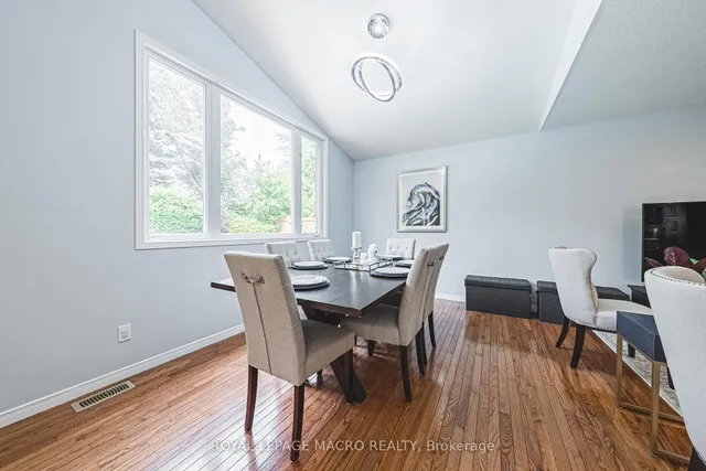 Additional image 19 of 161 Morwick Dr