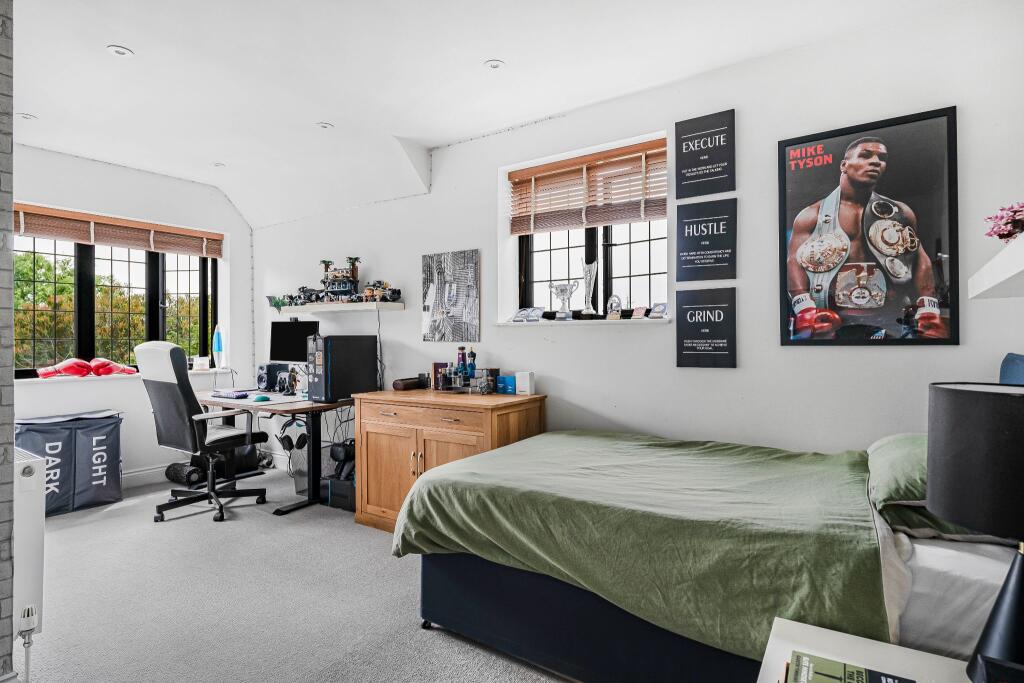 Additional image 18 of Moffats Lane, Brookmans Park, AL9