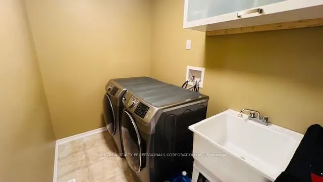 Additional image 18 of 32 CLEGHORN Dr