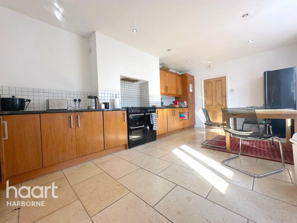 Additional image 2 of Birmingham B17 9