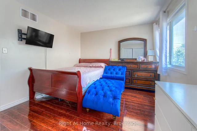 Additional image 16 of 304 Barton St