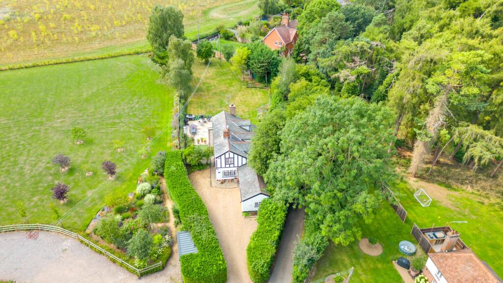 Additional image 60 of Cromer Hyde Lane, Lemsford, Welwyn Garden City, Hertfordshire, AL8 7XE
