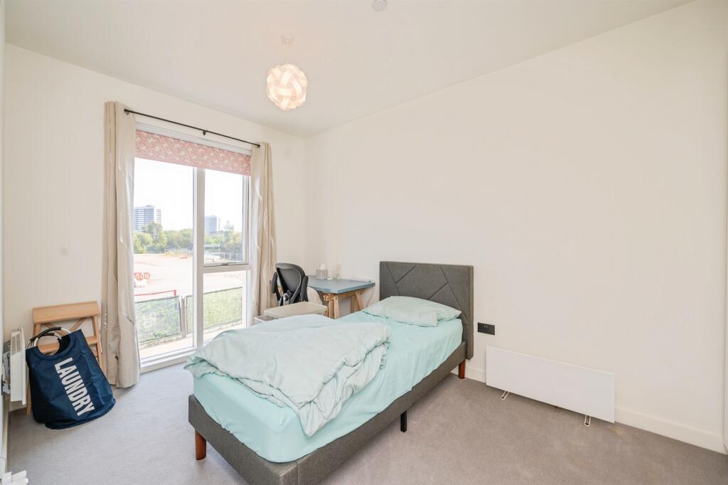 Additional image 4 of South Loop Square, Birmingham