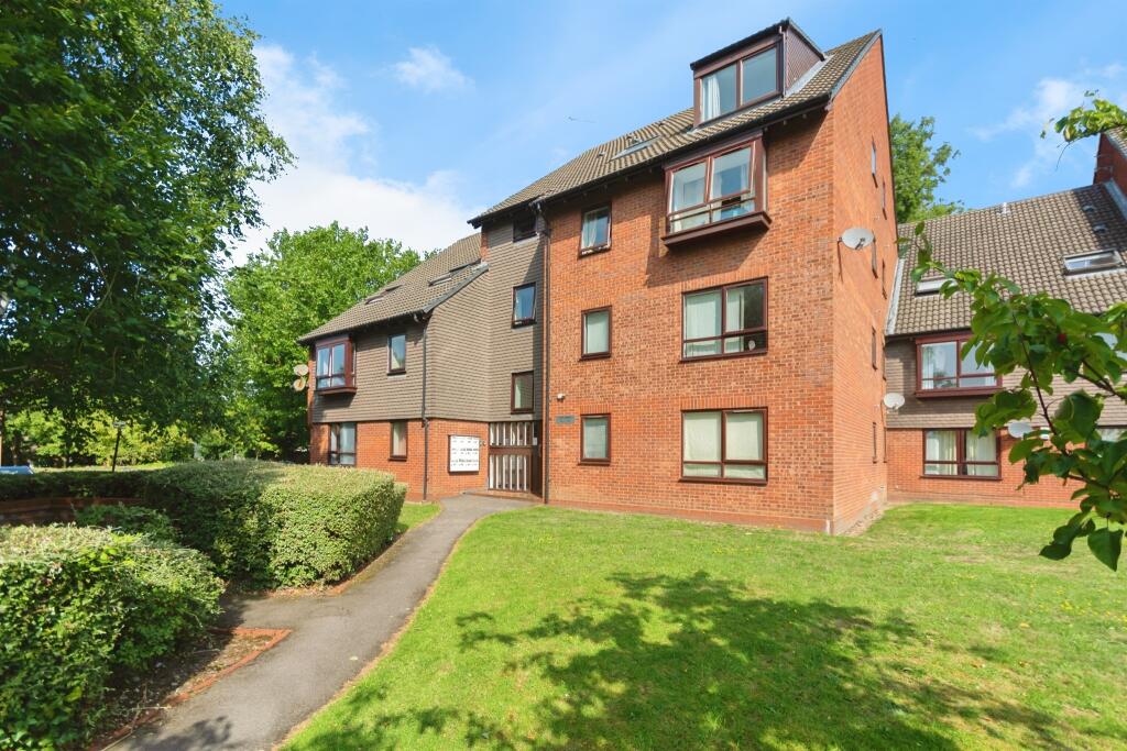 Griffin Gardens, Harborne, BIRMINGHAM