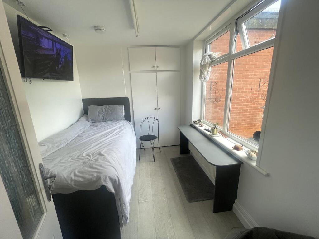 Additional image 4 of 221 Sandwell Road, Handsworth, Birmingham, B21 8PD