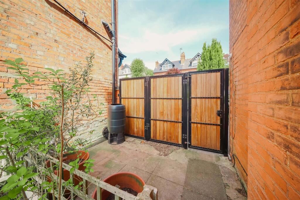 Additional image 20 of Blenheim Road, Moseley, Birmingham