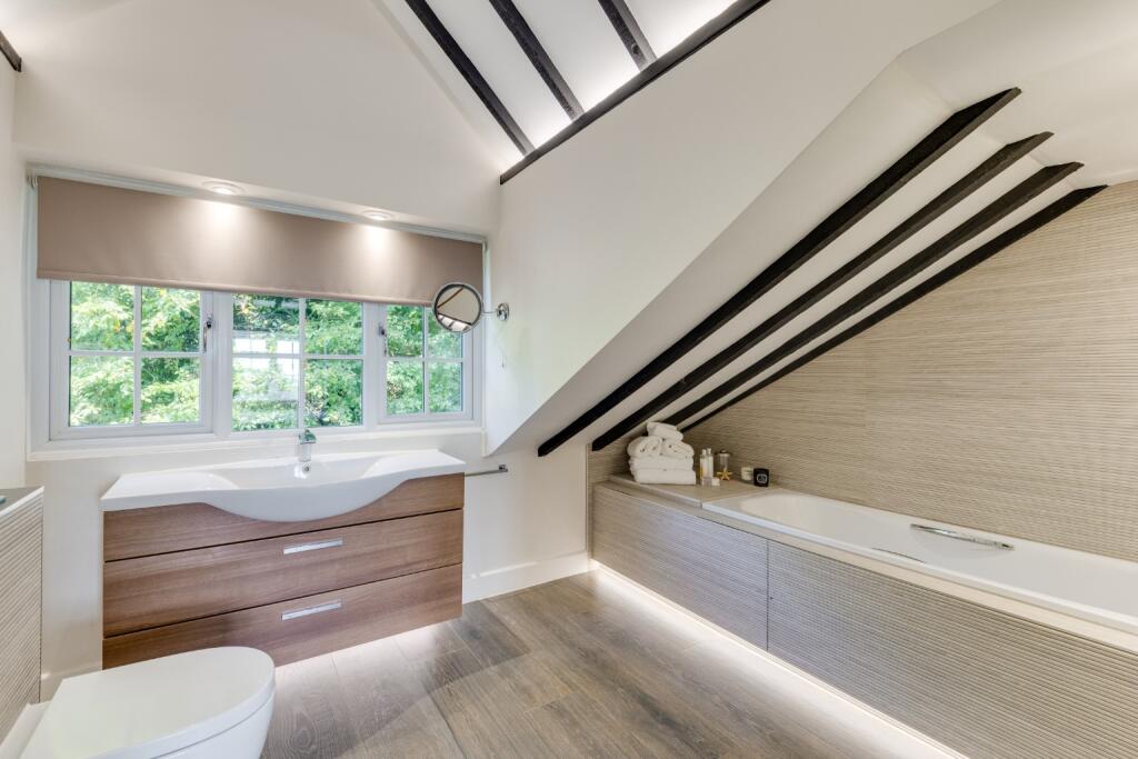 Additional image 34 of Cromer Hyde Lane, Lemsford, Welwyn Garden City, Hertfordshire, AL8 7XE