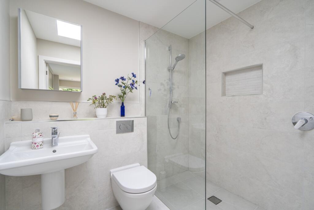 Additional image 14 of Brockswood Lane, Welwyn, AL8