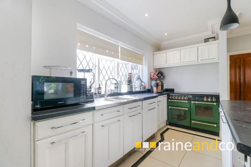 Additional image 27 of Great North Road, Bell Bar, Brookmans Park