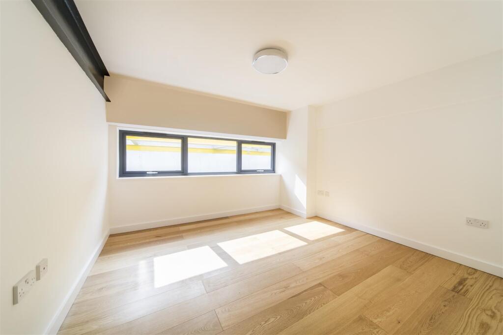 Additional image 5 of Tenby Street, Birmingham, B1