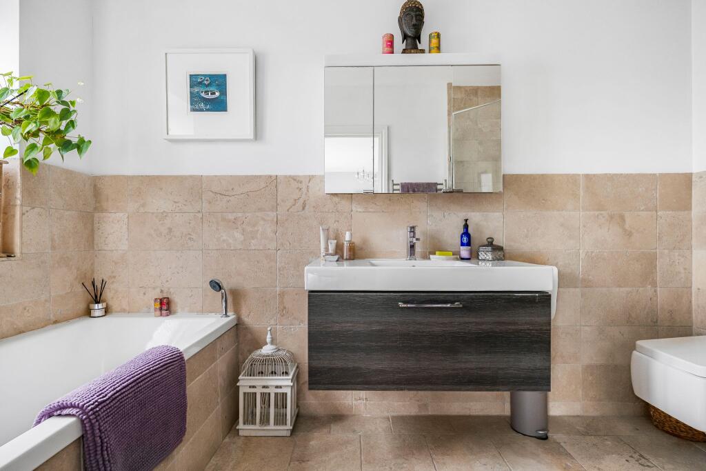 Additional image 17 of Moffats Lane, Brookmans Park, AL9