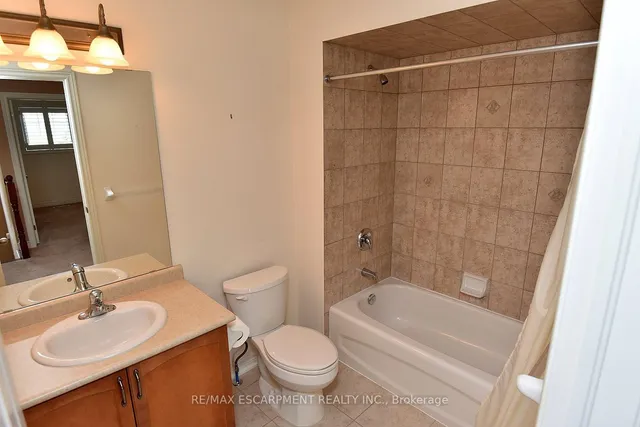 Additional image 40 of 152 TOLLGATE Dr