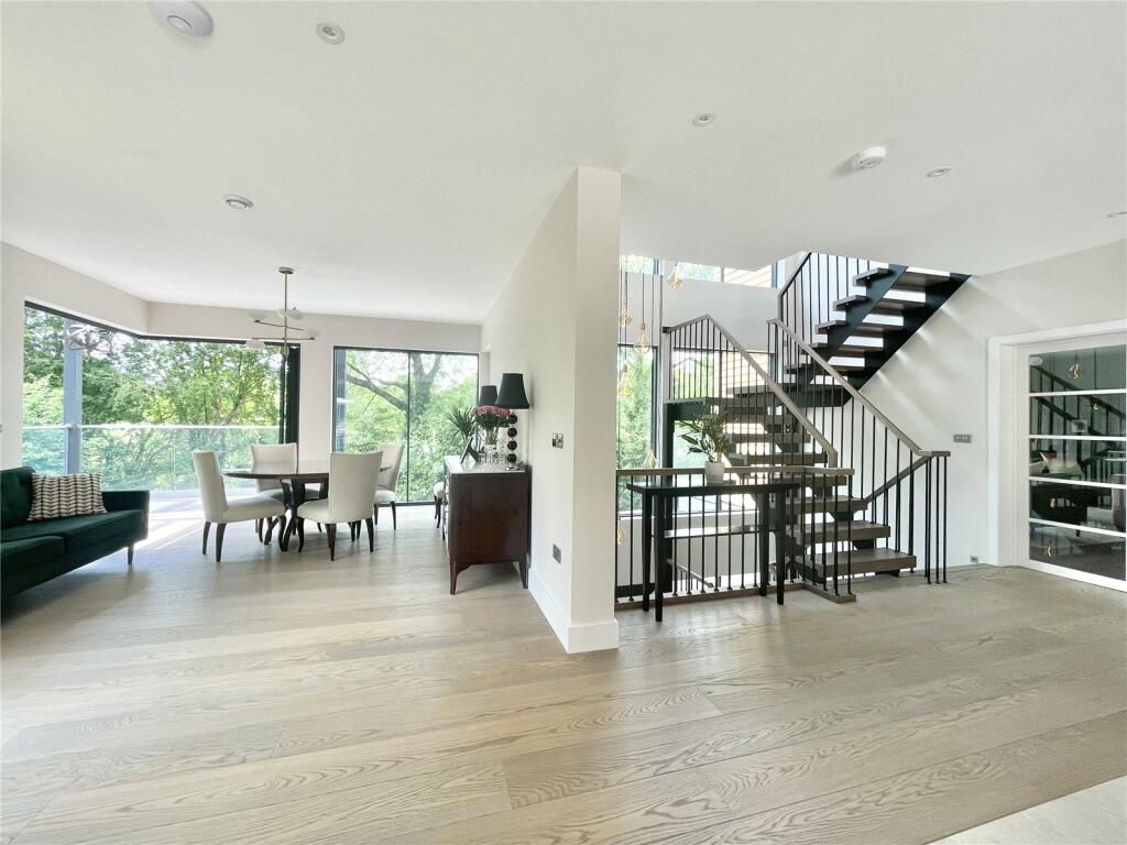 Additional image 28 of Brockswood Lane, Welwyn Garden City, Hertforshire, AL8